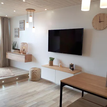 Magnifique Face Avec Place Privative. Lägenhet