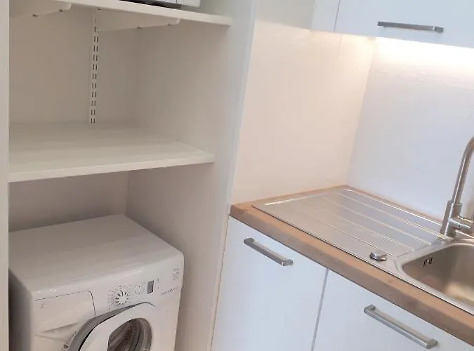 Magnifique Face Avec Place Privative. *