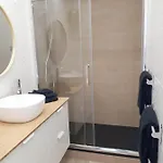 Magnifique Face Avec Place Privative. سان جان دي مونت